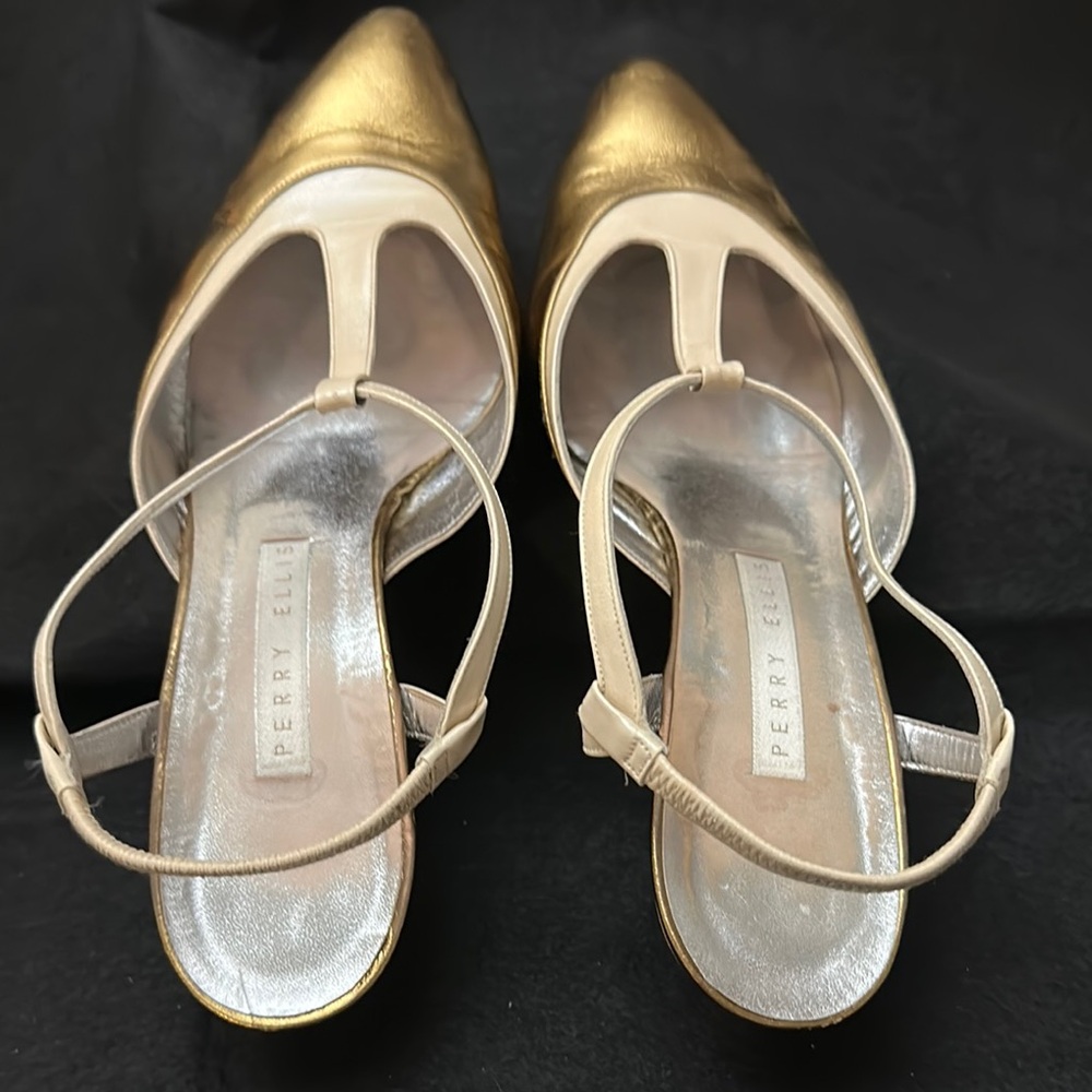 Vintage Perry Ellis Gold Women's Shoes